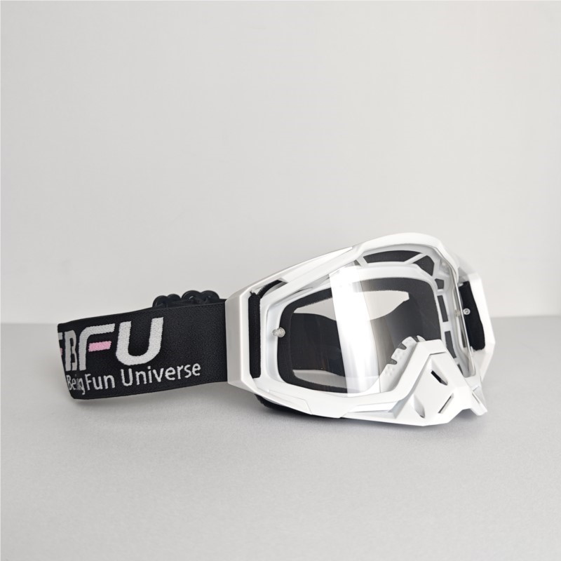 Four Season Universal Riding G - Commuting With Road Bike recensione e prezzo