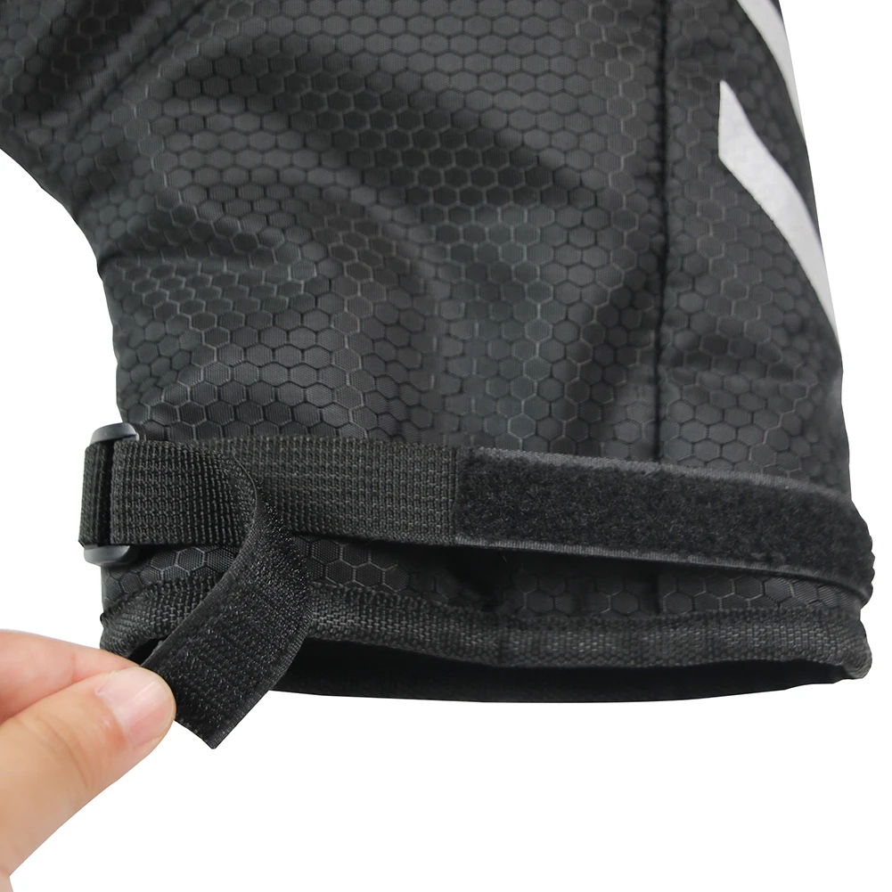 Reflective Handlebar Mittens 1 - Commuting On Mountain Bike recensione e prezzo